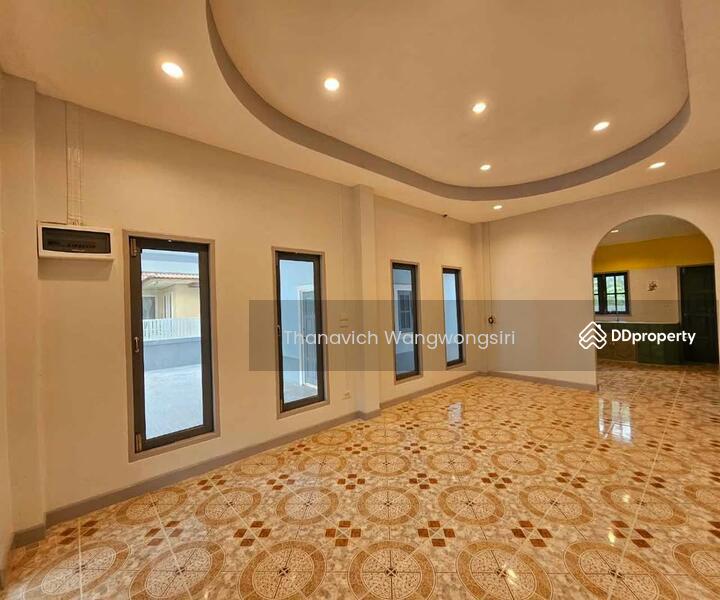 For Sale - 3-Bedroom House, Prachuap Khiri Khan