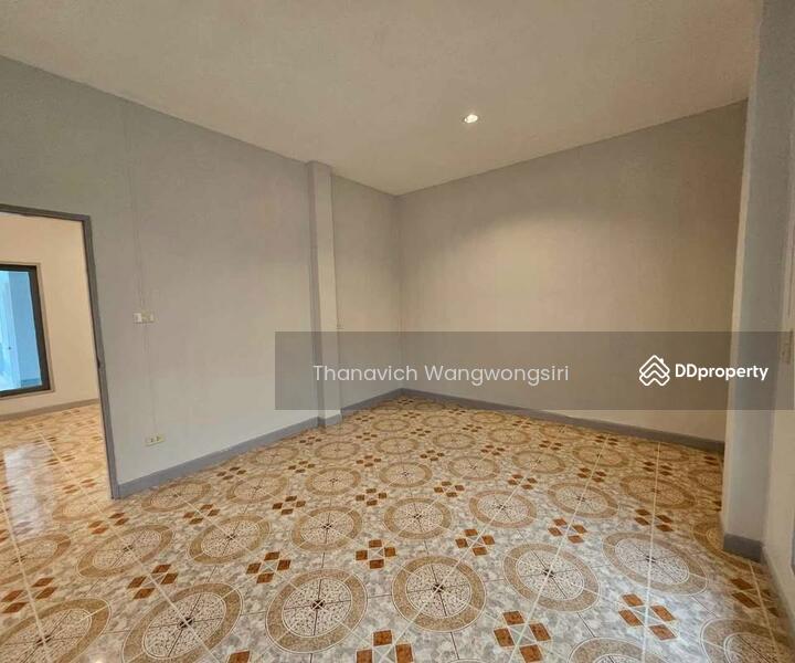 For Sale - 3-Bedroom House, Prachuap Khiri Khan