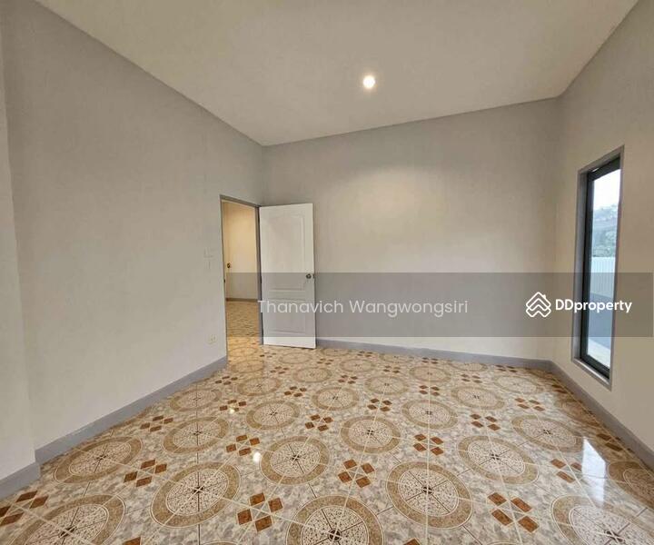 For Sale - 3-Bedroom House, Prachuap Khiri Khan