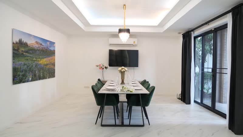 ไม่ทราบชื่อ, Bangkok, Bang Chak, Phra Khanong, Bangkok, 5 Bedrooms, 550 sqm, Single Detached House For Rent, by Khun Aranya, 60104479 - DDproperty.com