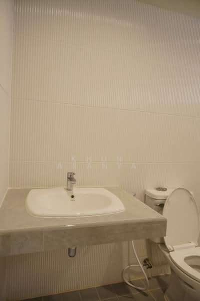 ไม่ทราบชื่อ, Bangkok, Lat Phrao, Lat Phrao, Bangkok, 5 Bedrooms, 250 sqm, Single Detached House For Rent, by Khun Aranya, 60104507 - DDproperty.com