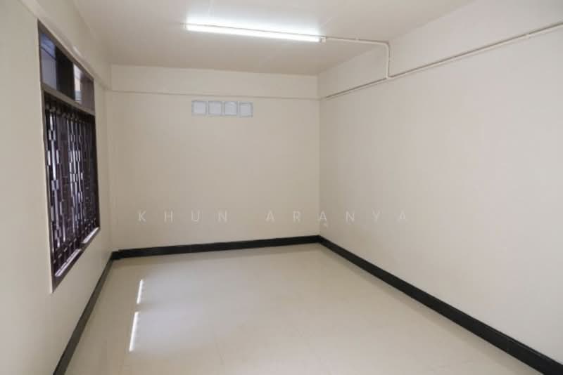 ไม่ทราบชื่อ, Bangkok, Lat Phrao, Lat Phrao, Bangkok, 5 Bedrooms, 250 sqm, Single Detached House For Rent, by Khun Aranya, 60104507 - DDproperty.com