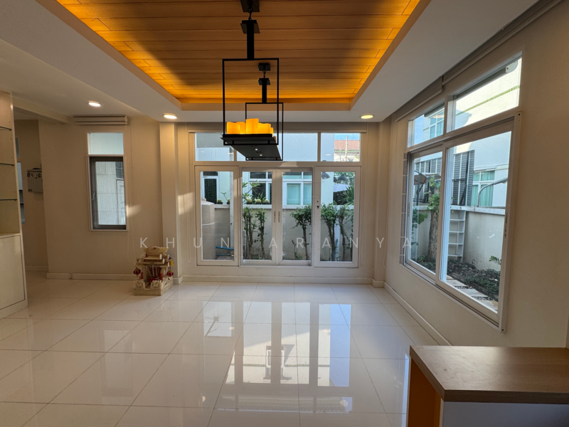 ไม่ทราบชื่อ, Bangkok, Lat Phrao, Lat Phrao, Bangkok, 4 Bedrooms, 300 sqm, Single Detached House For Rent, by Khun Aranya, 60104507 - DDproperty.com