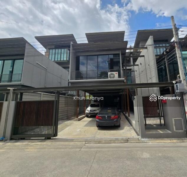 ให้เช่า - 89 Residence Ratchada-Rama 9 : 89 เรสซิเดนซ์ รัชดา-พระราม9, กรุงเทพ