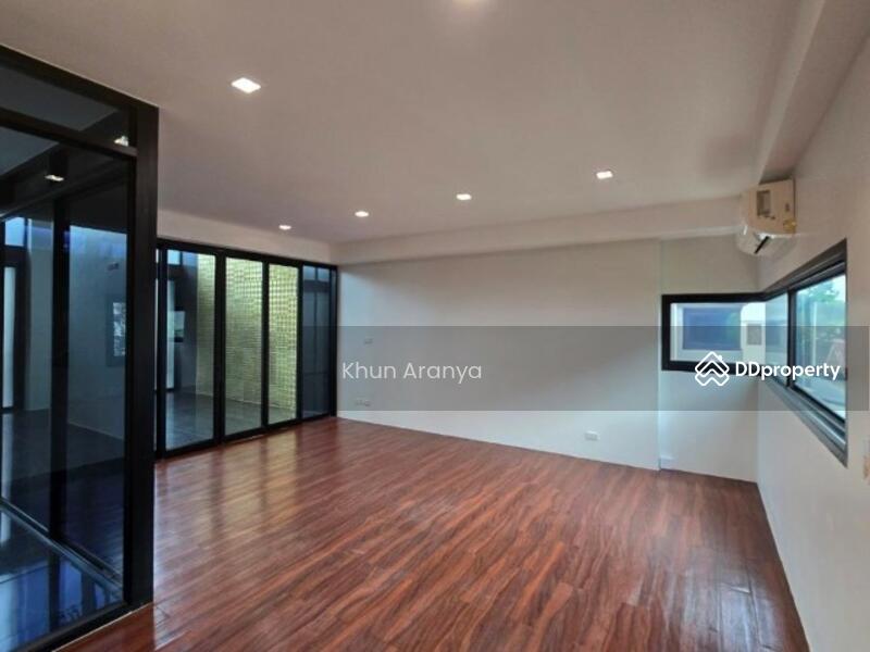 ให้เช่า - 89 Residence Ratchada-Rama 9 : 89 เรสซิเดนซ์ รัชดา-พระราม9, กรุงเทพ