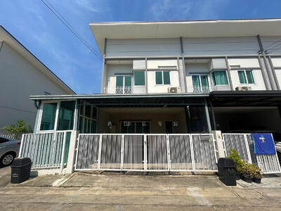 ขาย - The Miracle Plus Phet Kasem 63 : เดอะ มิราเคิล พลัส เพชรเกษม 63, กรุงเทพ