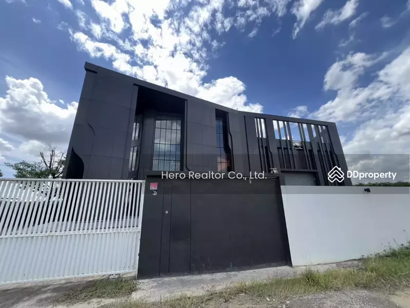 For Sale - Standalone Warehouse with Office for Sale on Lat Krabang BRE25379, Bangkok