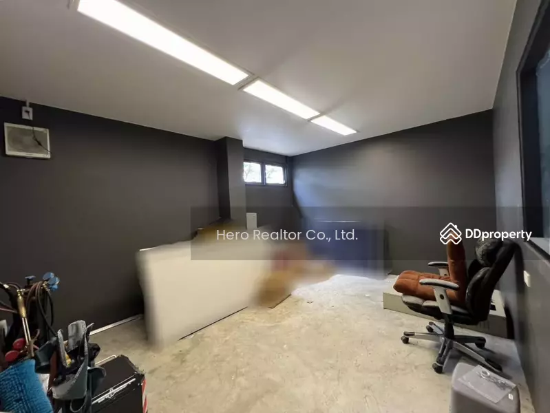 For Sale - Standalone Warehouse with Office for Sale on Lat Krabang BRE25379, Bangkok