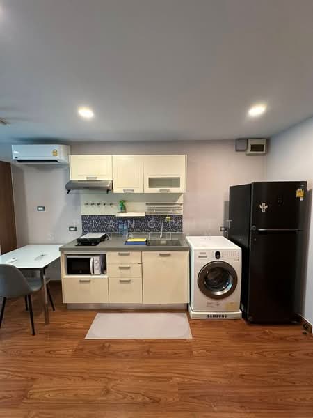 Tourmaline Gold Sathorn-Taksin, Bangkok, 14 Charoen Nakhon Rd, Khlong Ton Sai, Khlong San, Bangkok, 1 Bedroom, 40 sqm, Condo For Rent, by Piangphet Saengtuangkit, 60104949 - DDproperty.com