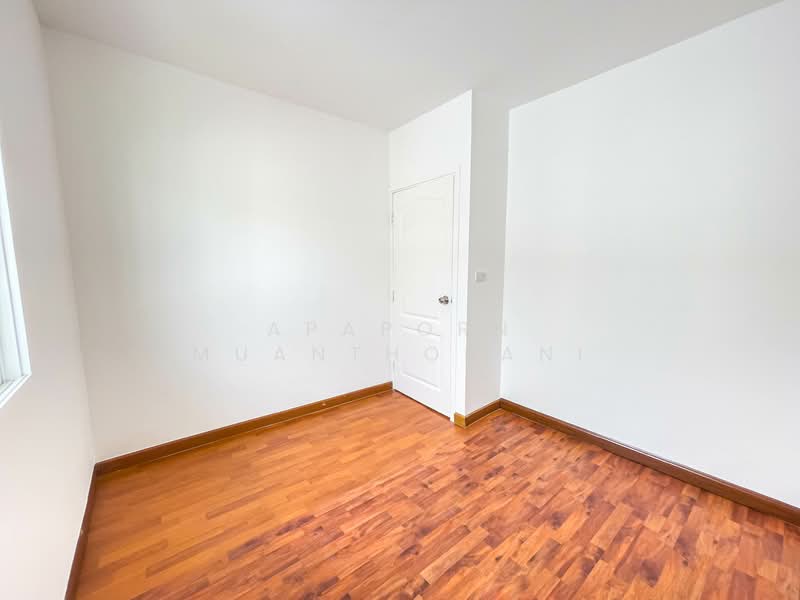 ไลโอ นอฟ วงแหวน-ปิ่นเกล้า, นนทบุรี, บางแม่นาง, บางใหญ่, นนทบุรี, 102 ตร.ม., ทาวน์เฮ้าส์ ขาย, โดย Apaporn Muanthorani, 60105140 - DDproperty.com