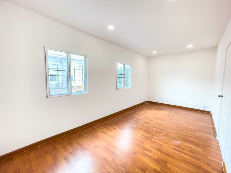 ไลโอ นอฟ วงแหวน-ปิ่นเกล้า, Nonthaburi, Bang Mae Nang, Bang Yai, Nonthaburi, 3 Bedrooms, 102 sqm, Townhouse For Sale, by Apaporn Muanthorani, 60105140 - DDproperty.com