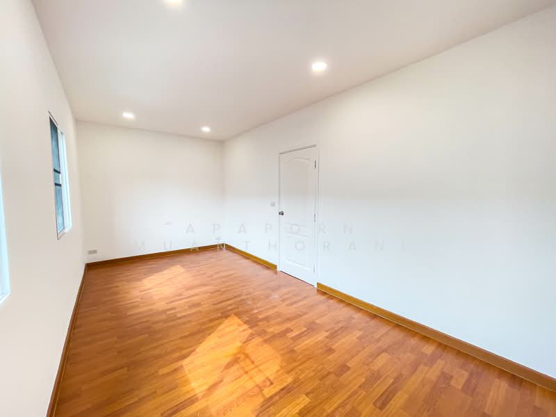 ไลโอ นอฟ วงแหวน-ปิ่นเกล้า, Nonthaburi, Bang Mae Nang, Bang Yai, Nonthaburi, 3 Bedrooms, 102 sqm, Townhouse For Sale, by Apaporn Muanthorani, 60105140 - DDproperty.com
