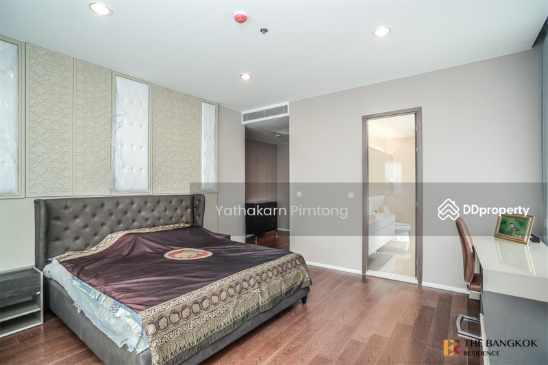 For Rent - Menam Residences, Bangkok
