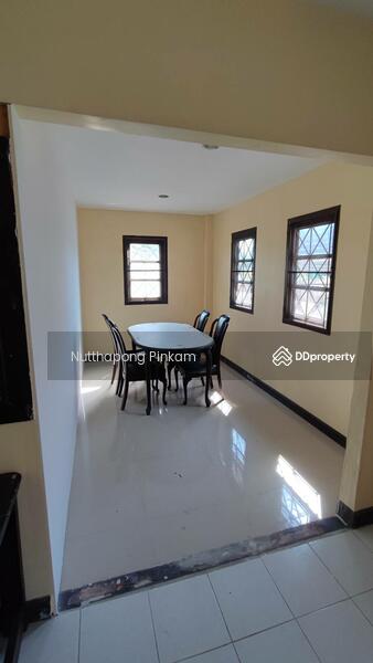 For Sale - 4-Bedroom House, Bangkok