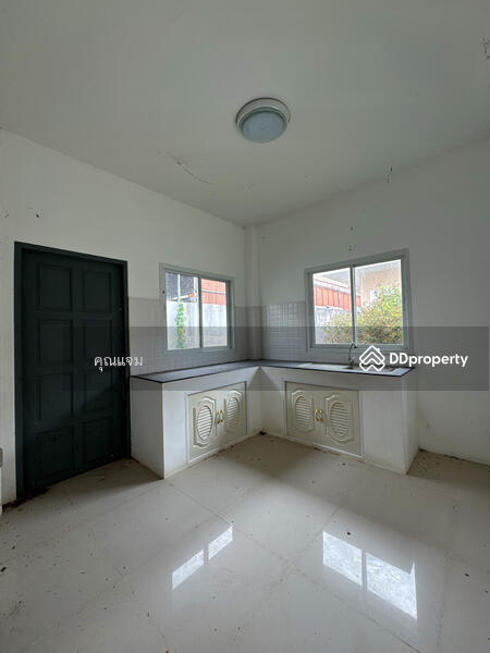 For Sale - นอกโครงการชลบุรี, Rayong