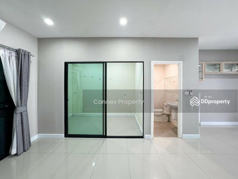 For Sale - The Village Rangsit - Wongwaen, Pathum Thani
