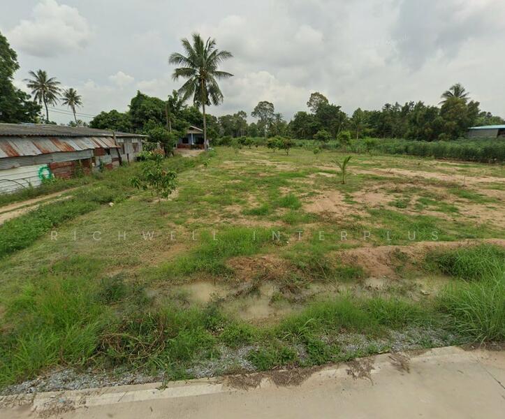Land for sale in Takhian Tia, already filled in, 1 rai, next to a concrete road,, Chon Buri (Pattaya), Ta Khian Tia, Bang Lamung (Pattaya), Chon Buri (Pattaya), , 1,600 sqm, Land For Sale, by RICHWELL INTERPLUS, 60106195 - DDproperty.com