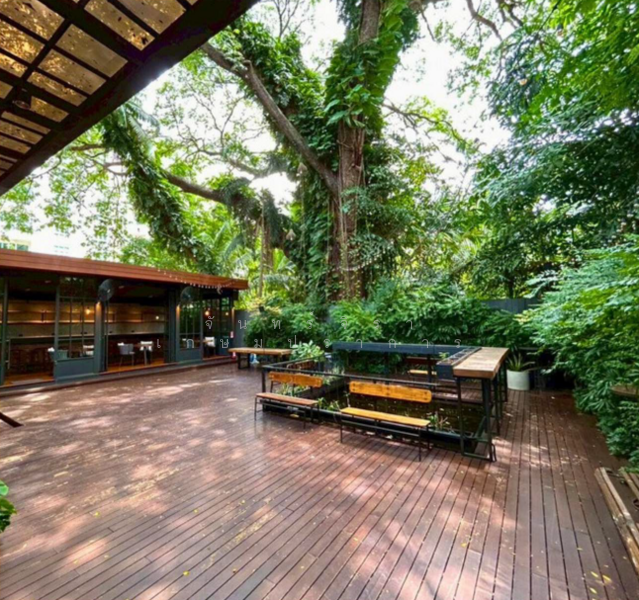 Perfect Restaurant & Catering Space for Lease in Sathorn / Yen Akat, Bangkok, Thung Maha Mek, Sathon, Bangkok, , 500 sqm, Business For Rent, by Chutinun Mungmai, 60106241 - DDproperty.com