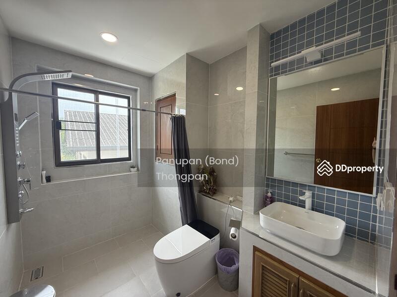 For Sale - Baan Somprasong, Chon Buri
