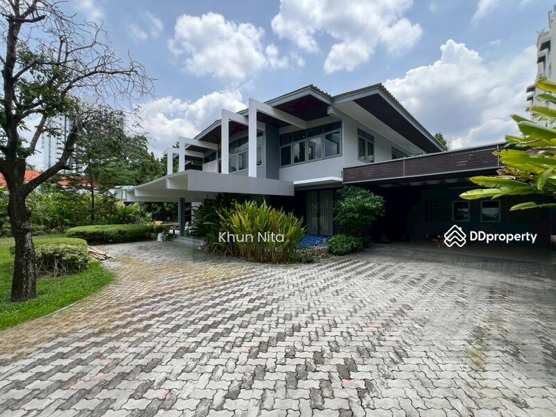 For Rent - House with Private Pool, Bangkok