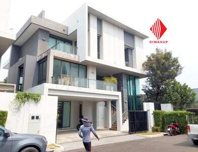 ขาย - Baan Klang Muang Classe Ekkamai-Ramintra : บ้านกลางเมือง คลาสเซ่ เอกมัย-รามอินทรา, กรุงเทพ