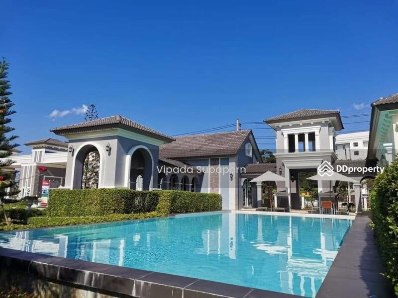 For Sale - 4-Bedroom Townhouse, Chiang Mai