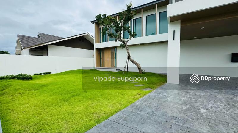 For Sale - 4-Bedroom House, Chiang Mai