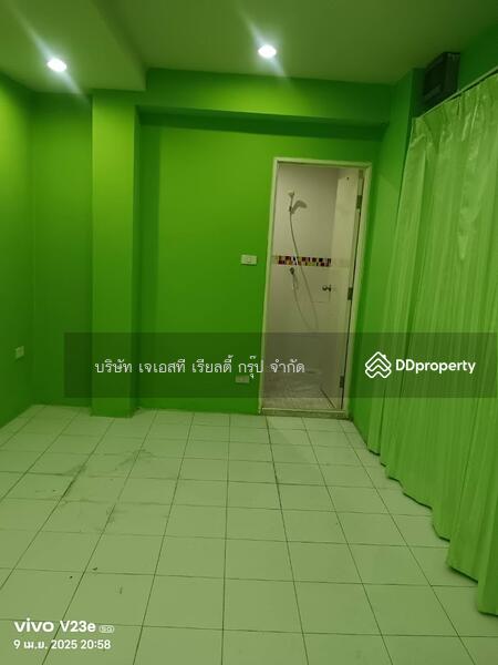 For Sale - Phahonyothin 34 comercial Building, Bangkok