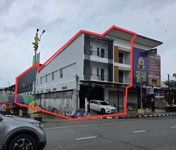 ขาย - อาคารพาณิชย์ 2ชั้นและ3ชั้นพร้อมโกดังและสำนักงานที่อยู่ใจกลางเมืองนครพนม ใกล้แลนด์มาคพยานาคจ.นครพนม, นครพนม