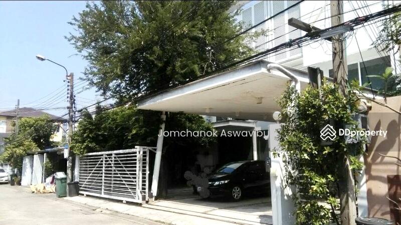 For Rent - Commercial Space Sukhumvit 50, Bangkok