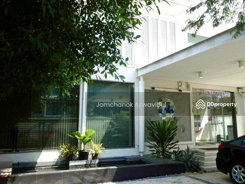 For Rent - Commercial Space Sukhumvit 50, Bangkok