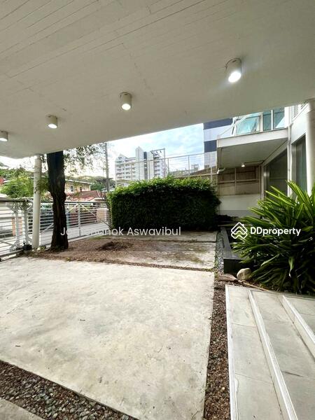 For Rent - Commercial Space Sukhumvit 50, Bangkok