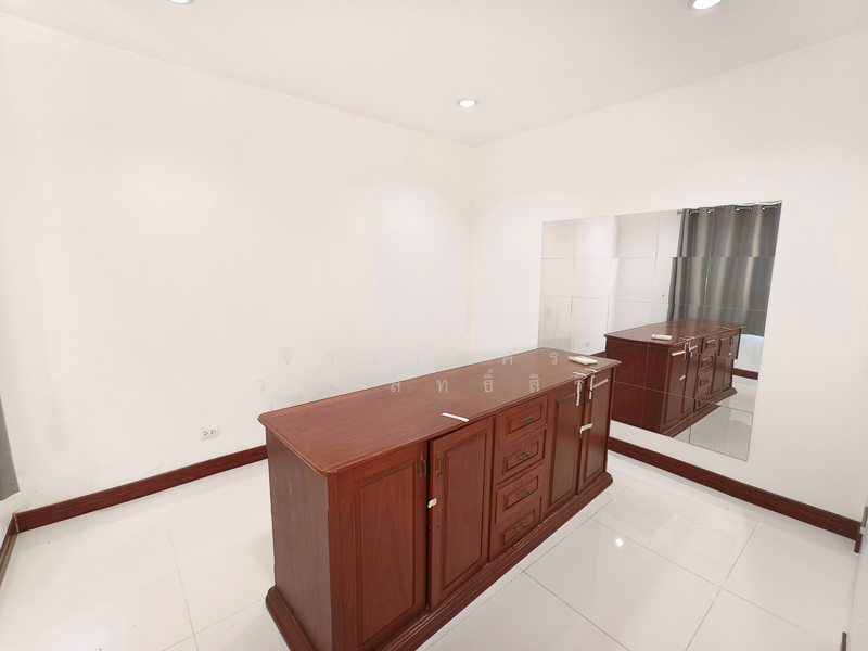 The Metro Rama 9, Bangkok, Soi 3/2, Prawet, Prawet, Bangkok, 3 Bedrooms, 150 sqm, Townhouse For Sale, by จิระเมศร์ วราสิทธิ์สิริ, 60108136 - DDproperty.com