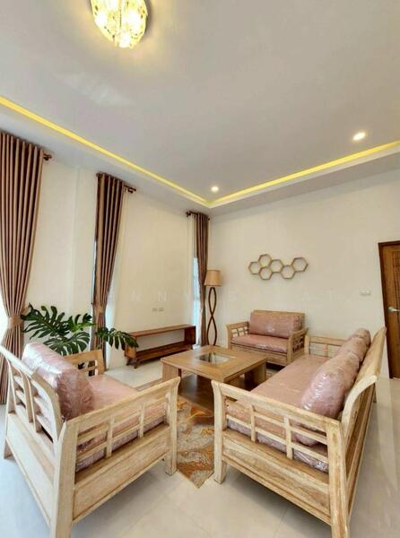 PTT Station ปตท.น้ำแพร่, Chiang Mai, Nam Phare, Hang Dong, Chiang Mai, 4 Bedrooms, 320 sqm, Villa For Rent, by Surat Premsri, 60108163 - DDproperty.com