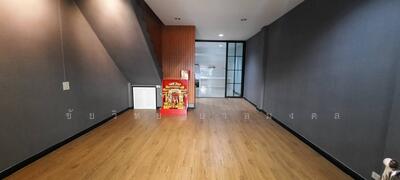 ขาย - ปิ่นเกล้า, กรุงเทพ