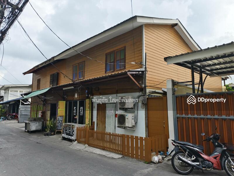 For Sale - ที่ดินพร้อมบ้าน ซอยเทอดไท 21, Bangkok