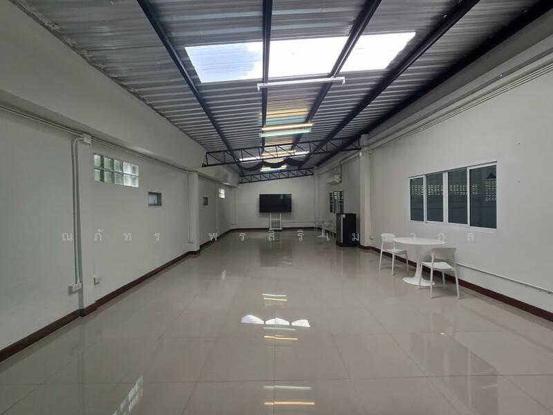 For Rent - Warehouse with office for rent in Lat Phrao, 490 sq m, near the BTS (Property Code TW8-03325), Bangkok
