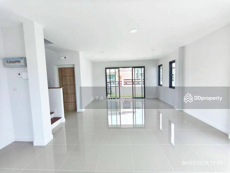 For Sale - Lake Valley, Chon Buri