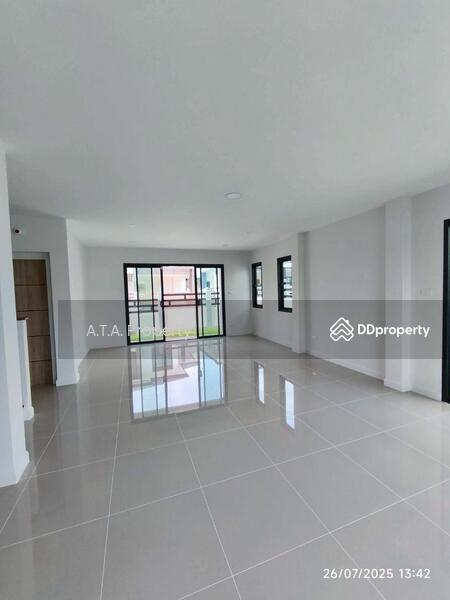 For Sale - Lake Valley, Chon Buri