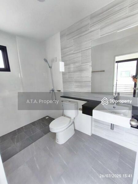 For Sale - Lake Valley, Chon Buri