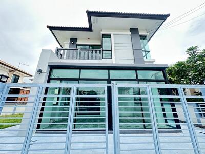 For Sale - Baan Fah Piyarom - Lumlukka Klong 6, Pathum Thani