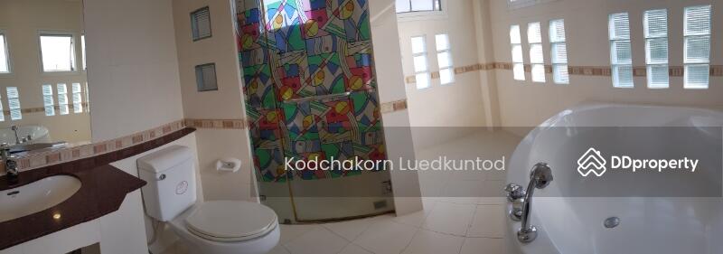 For Rent - 3-Bedroom House, Bangkok