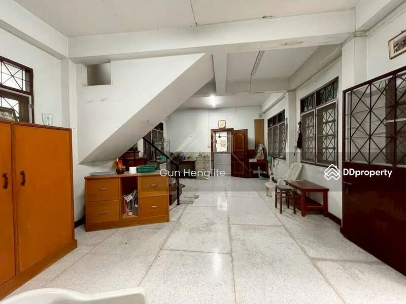 For Sale - 2-Bedroom House, Bangkok