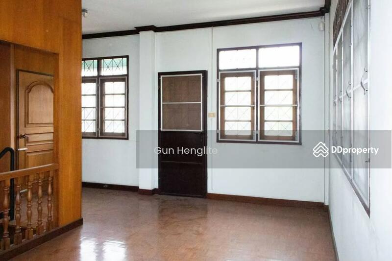 ขาย - บ้าน 2-ห้องนอน, กรุงเทพ