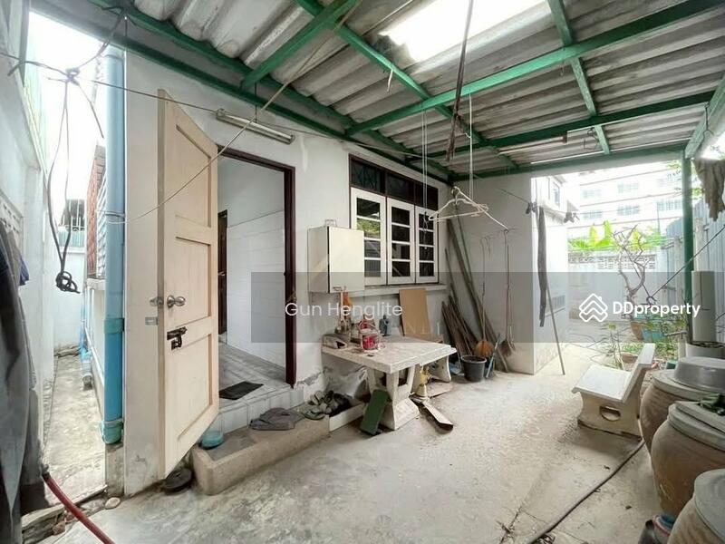 For Sale - 2-Bedroom House, Bangkok