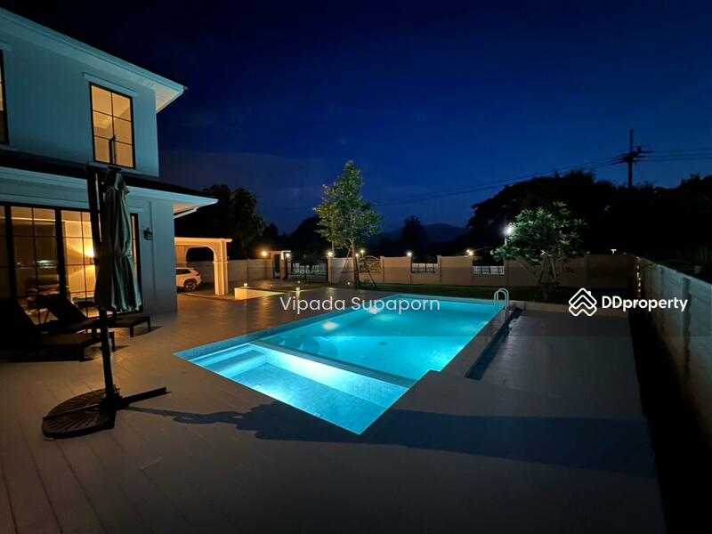 For Rent - 4-Bedroom Villa, Chiang Mai