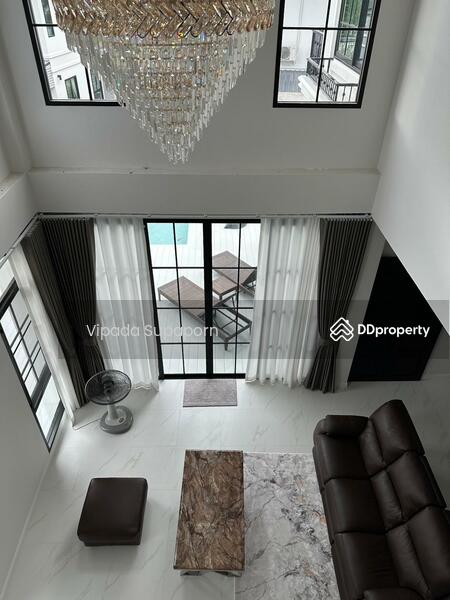 For Rent - 4-Bedroom Villa, Chiang Mai