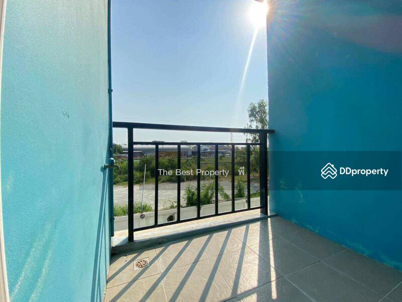 ขาย - Crystal Four Condominium : คริสตัล โฟร์ คอนโดมิเนี่ยม, ชลบุรี