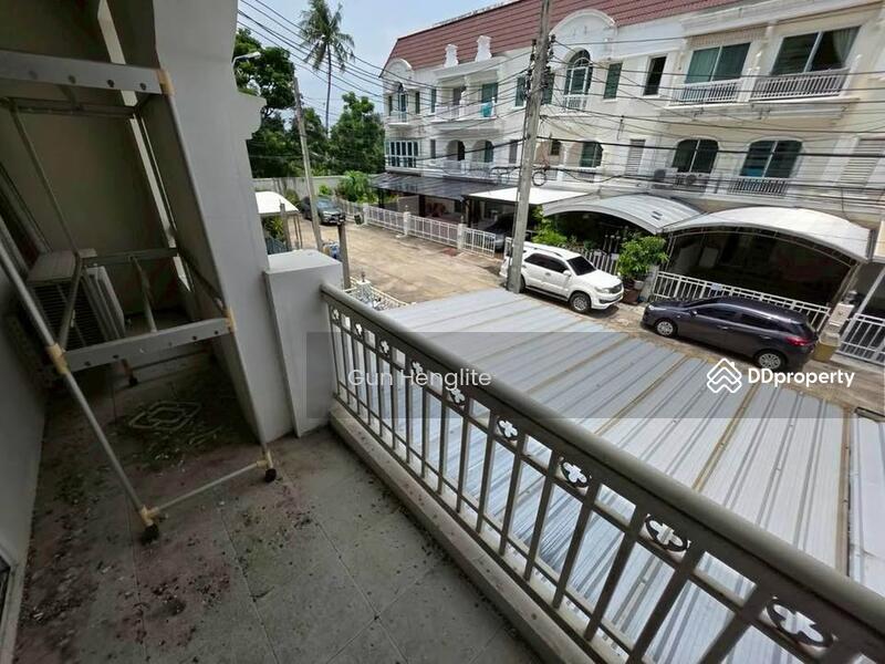 For Sale - 3-Bedroom Townhouse, Bangkok