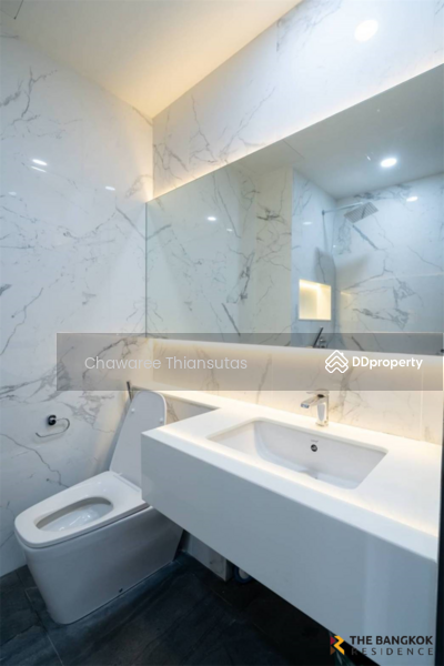 For Sale - Townhouse Sukhumvit 15 near BTS asoke, Bangkok